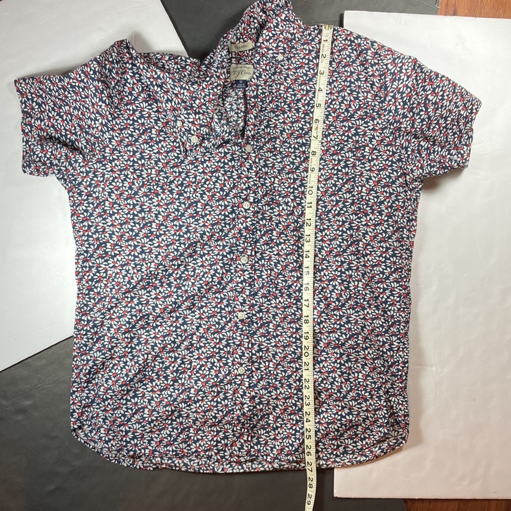 J.Crew Men’s Floral Short Sleeve Button Front Shirt - Picture 6 of 6